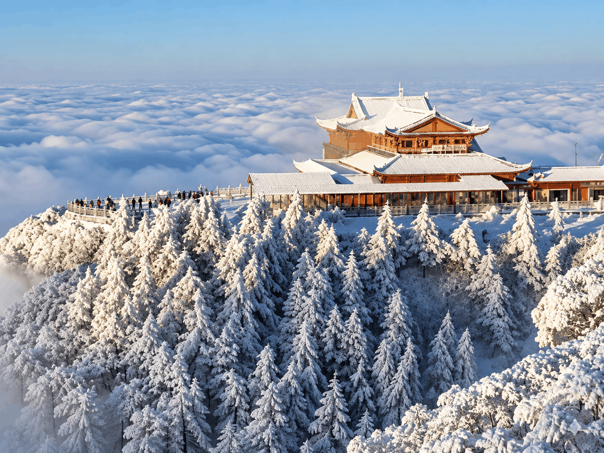 Discover Chengdu & Beyond